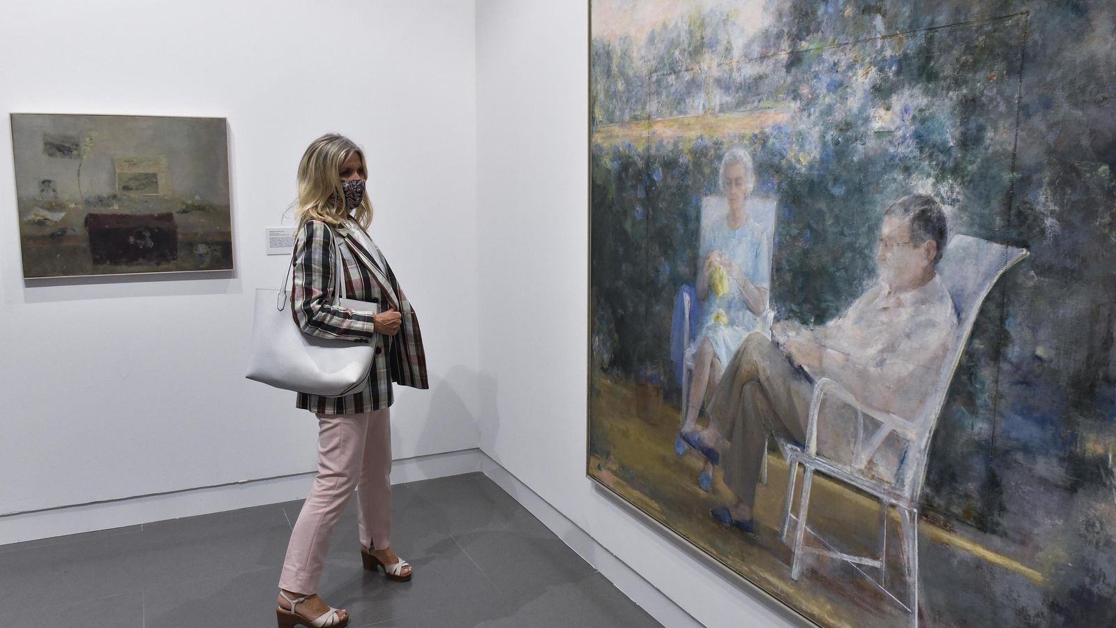 'En Santa Adela. Mis padres en el jardín', una de las obras destacadas.