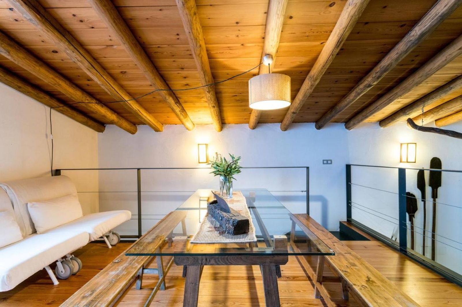 Alójate en una antigua panadería rehabilitada en casa rural en este bello pueblo de Huelva