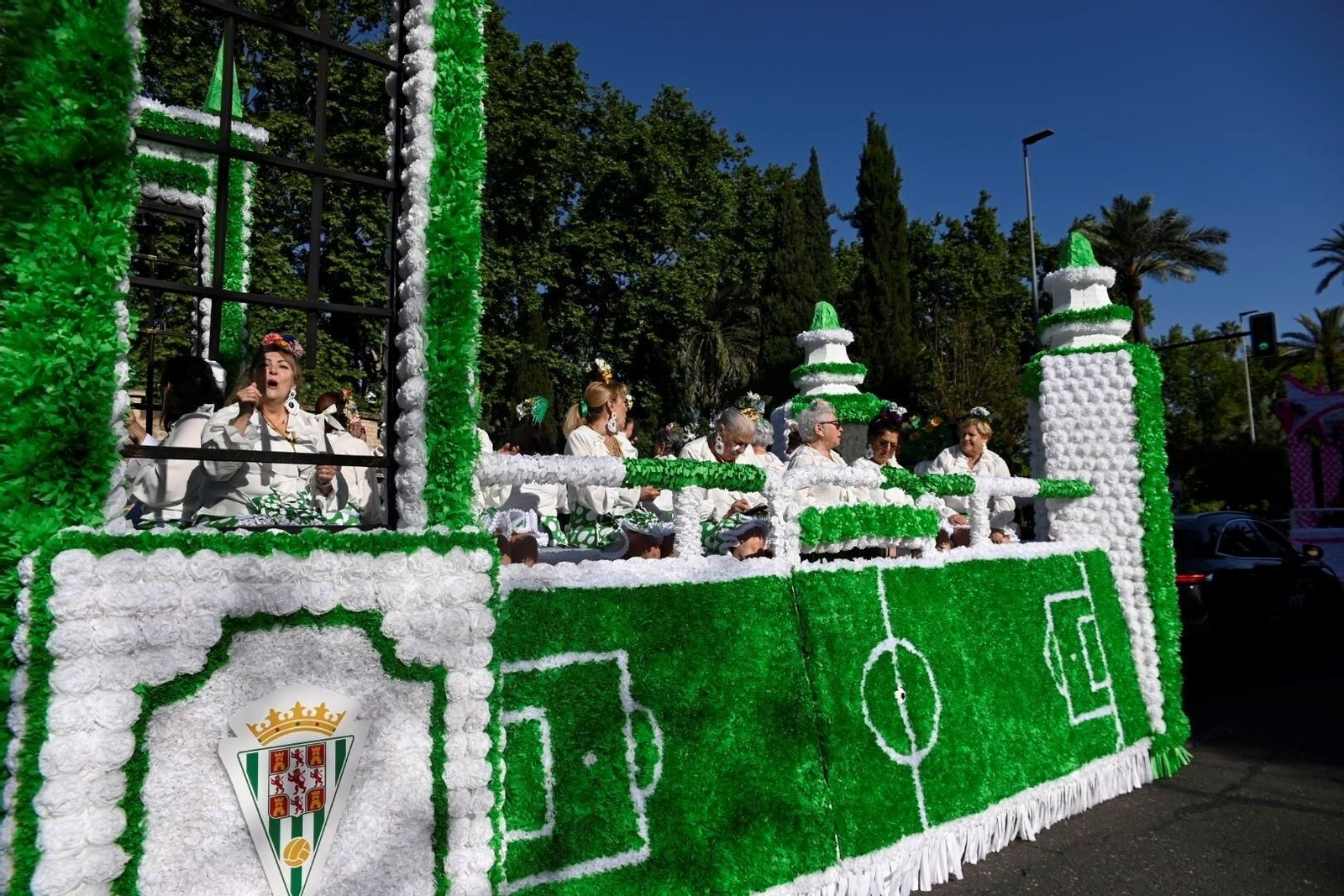 Las mejores imágenes de la salida de la Romería de Santo Domingo en Córdoba Las mejores imágenes de la salida de la Romería de Santo Domingo en Córdoba