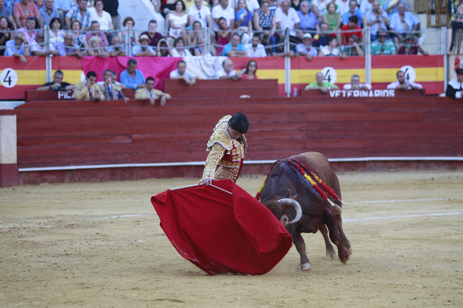 Triunfo del diestro Emilio de Justo en la Corrida de Toros de la Feria de Almería 2023