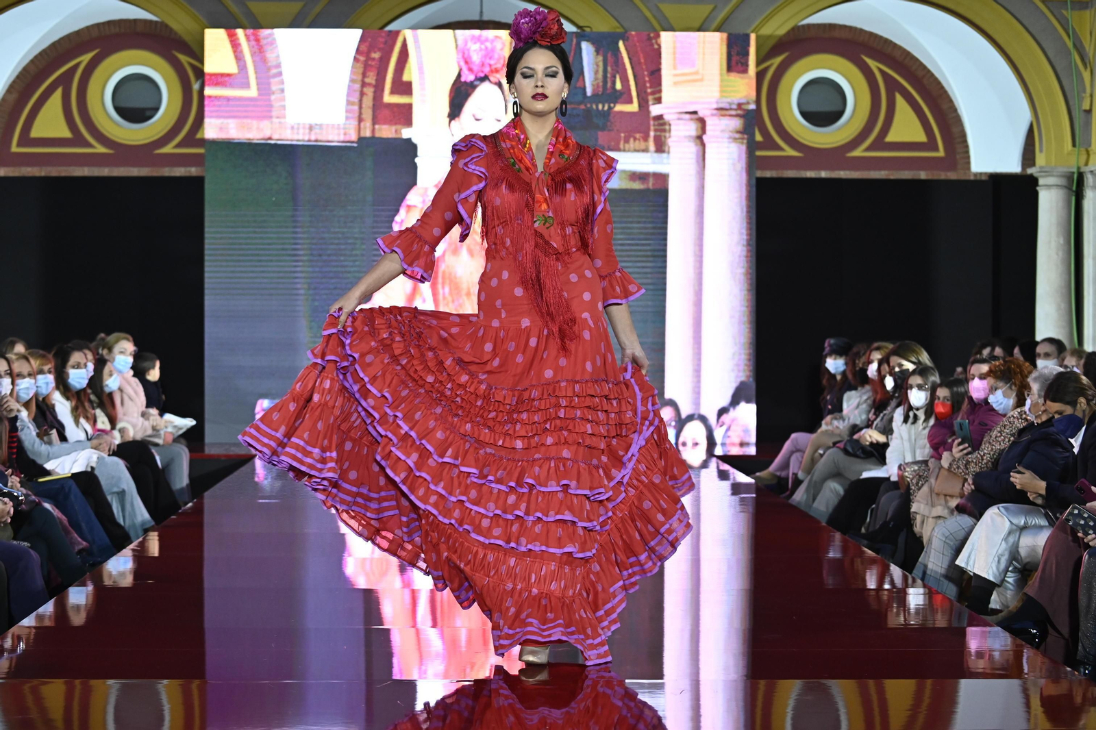 El desfile de Pol Núñez en Pasarela Huelva Flamenca 2022, todas las fotos