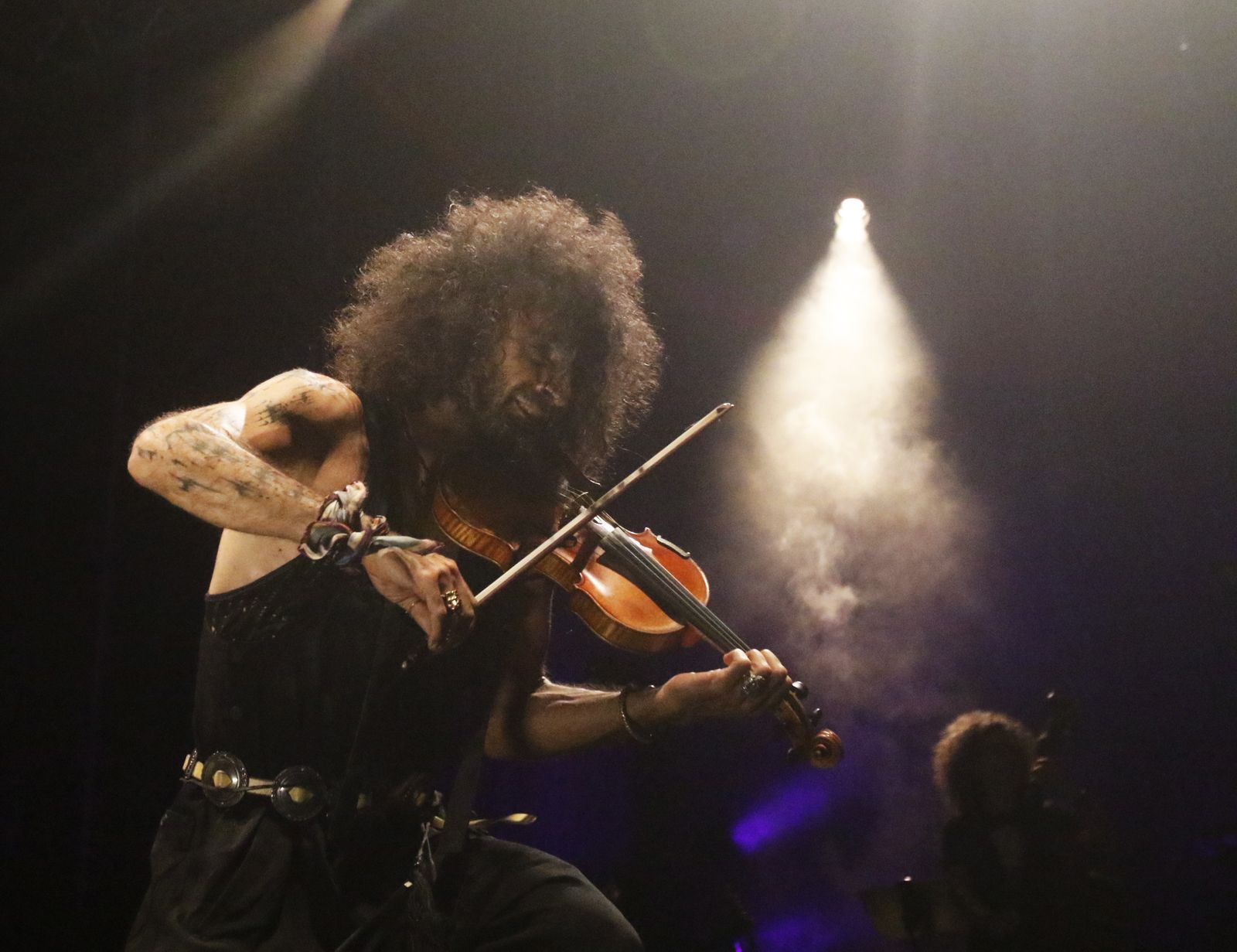 El concierto de Ara Malikian en el Teatro de la Axerquía de Córdoba, en imágenes
