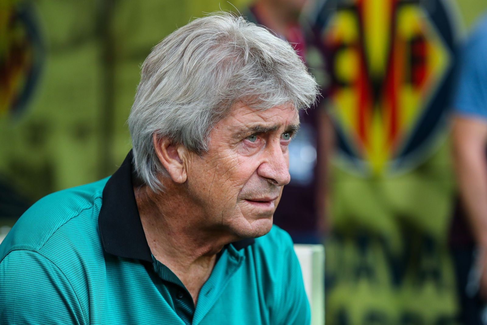 Manuel Pellegrini, en el banquillo de La Cerámica.