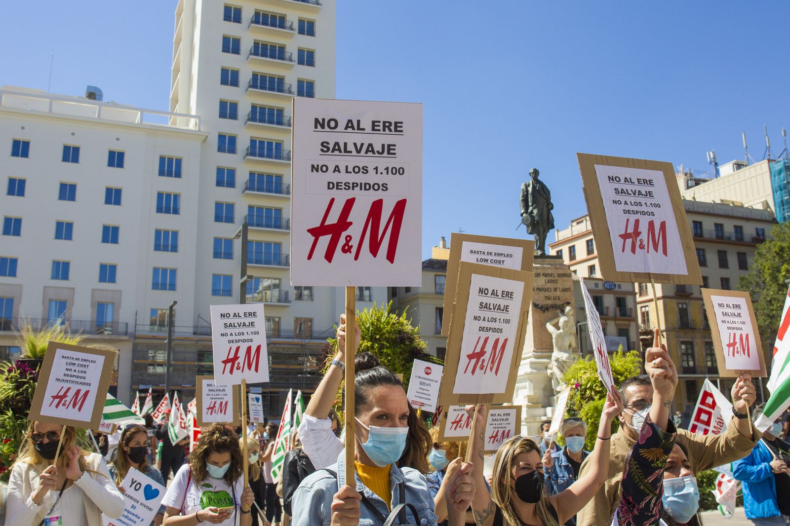 Primero de Mayo en Málaga marcado por la pandemia, en fotos