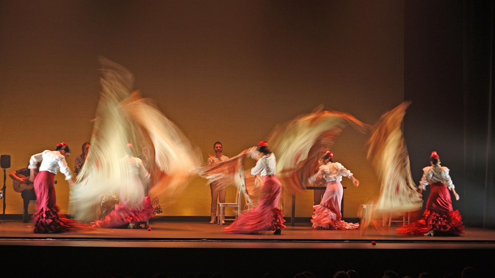 El Ballet Flamenco de Cádiz con 'Acuarela con sal' en el Festival de Jerez