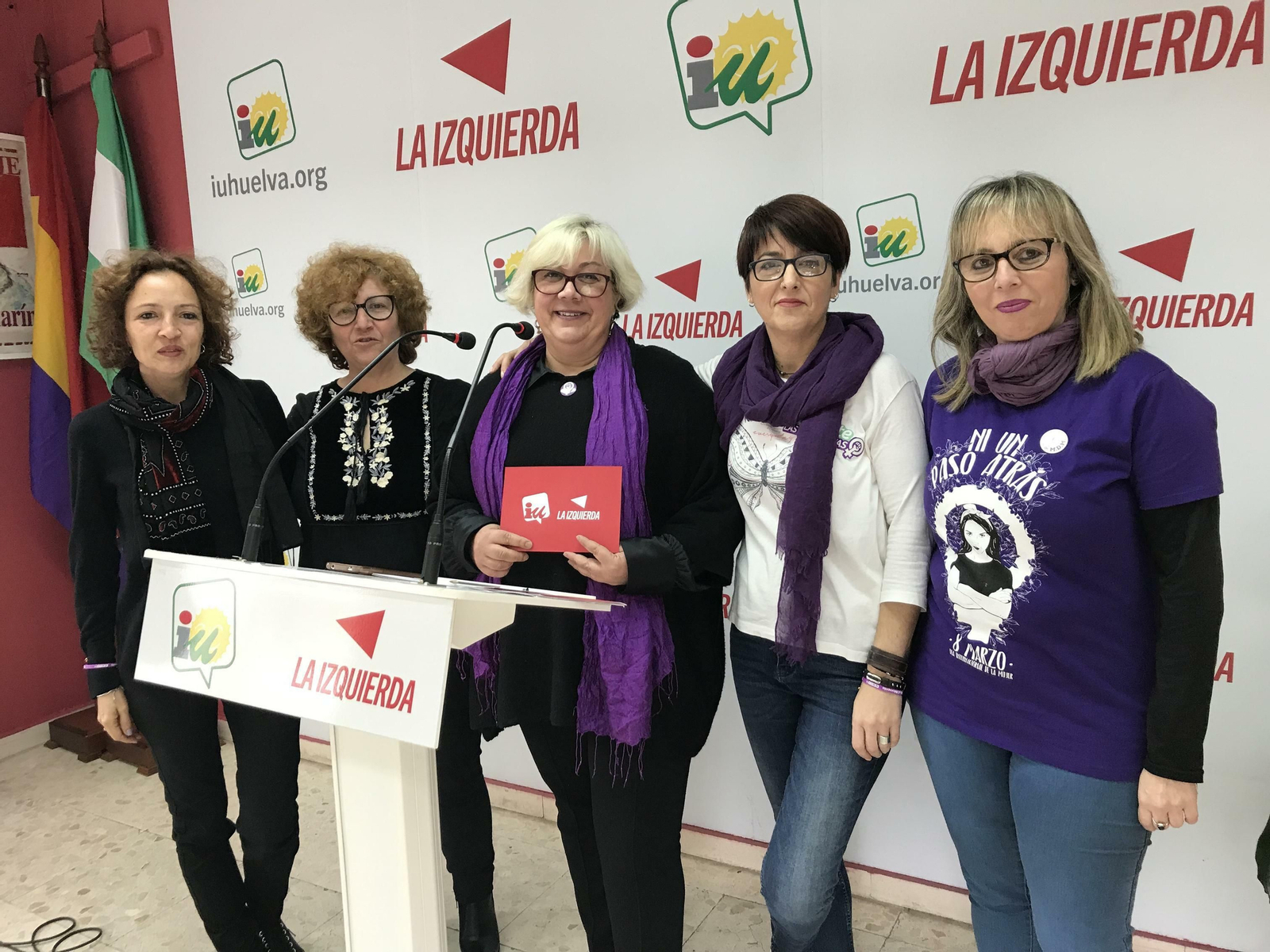 Las representantes de Izquierda Unida, durante la presentación de la manifestación de la Huelga Feminista.