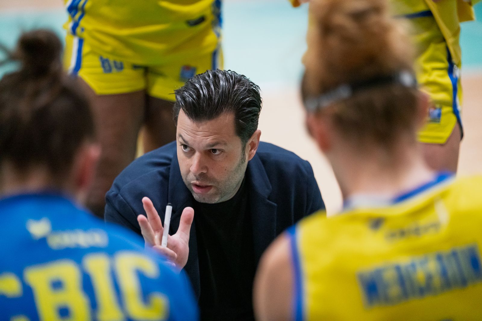 Esencial victoria del CAB Estepona ante el Spar Gran Canaria (80-64)