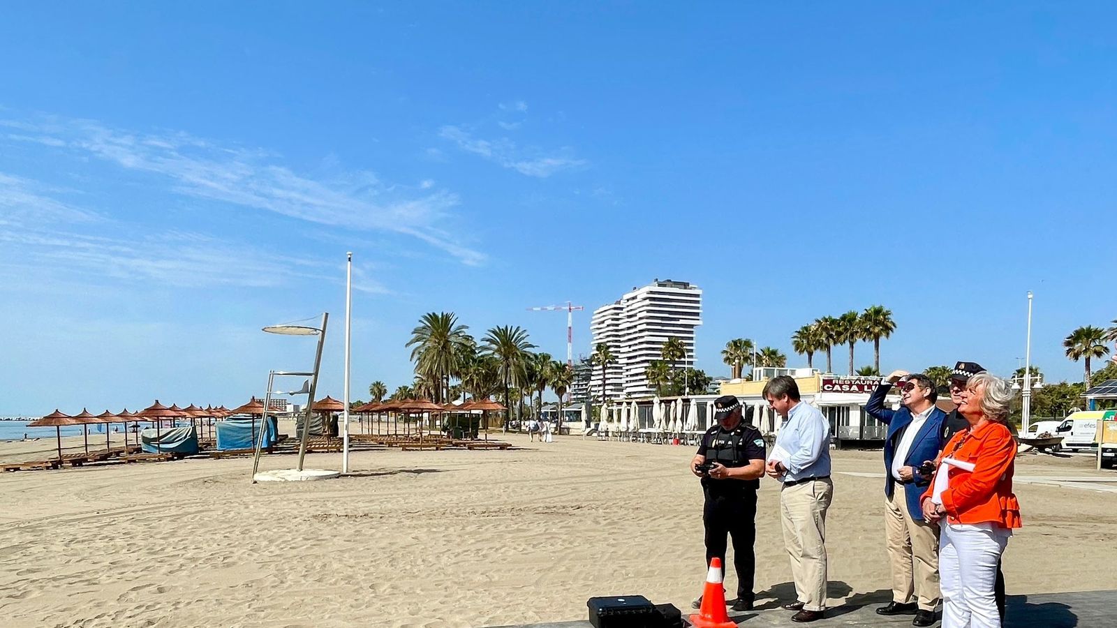 Medios tecnológicos para vigilancia en playas.