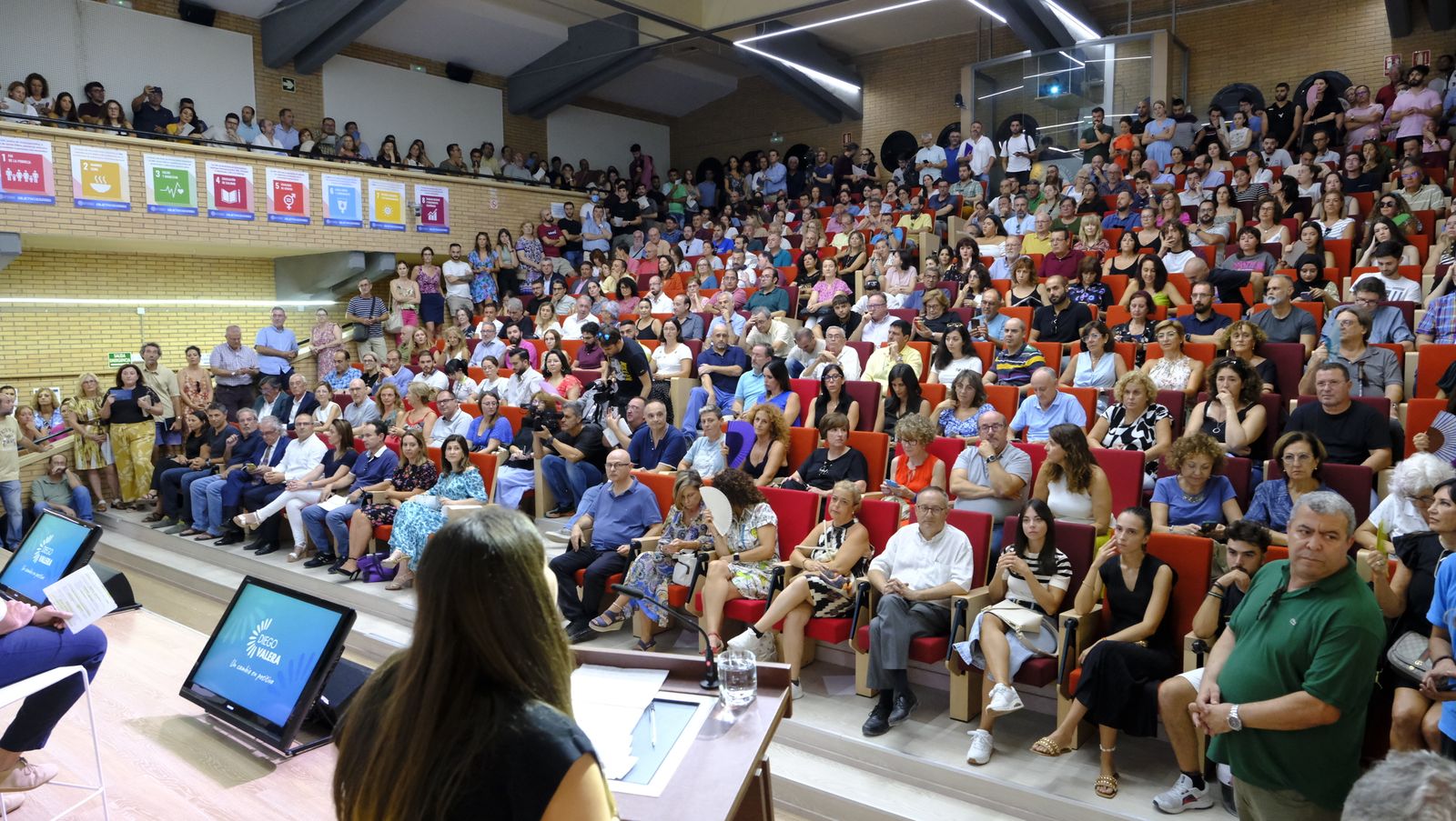 Imágenes de la presentación del candidato a Rector de la Universidad de Almería, Diego Valera