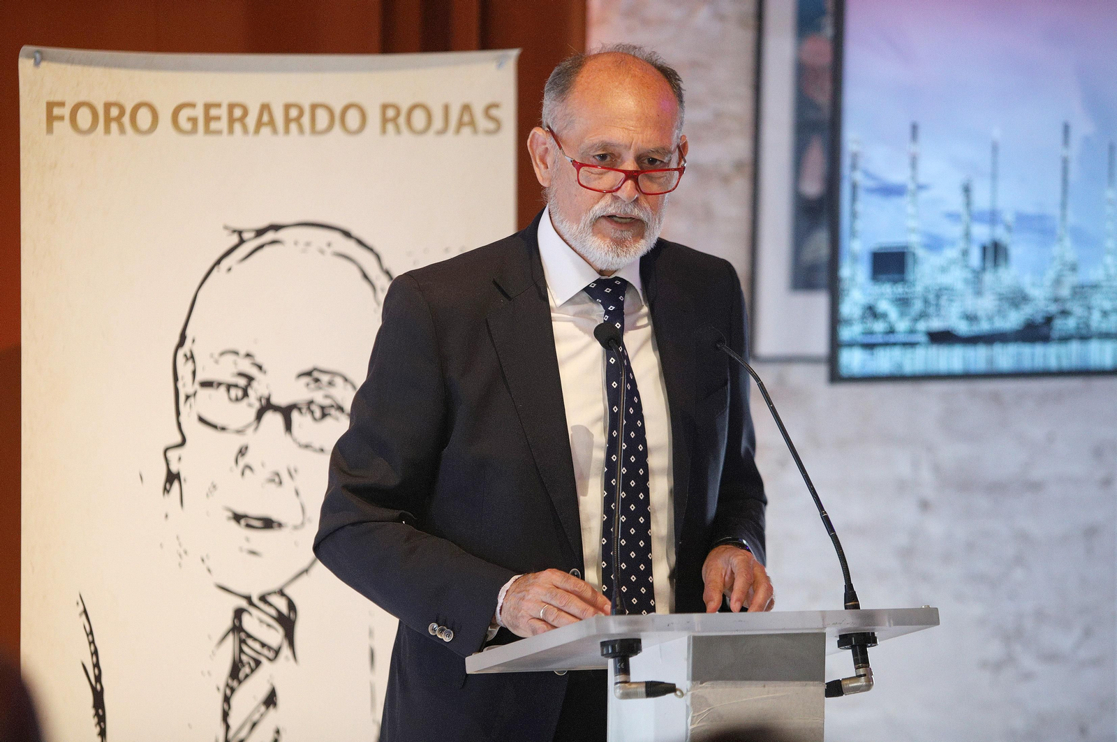 Imágenes del Foro Gerardo Rojas con Teresa Rasero como conferenciante