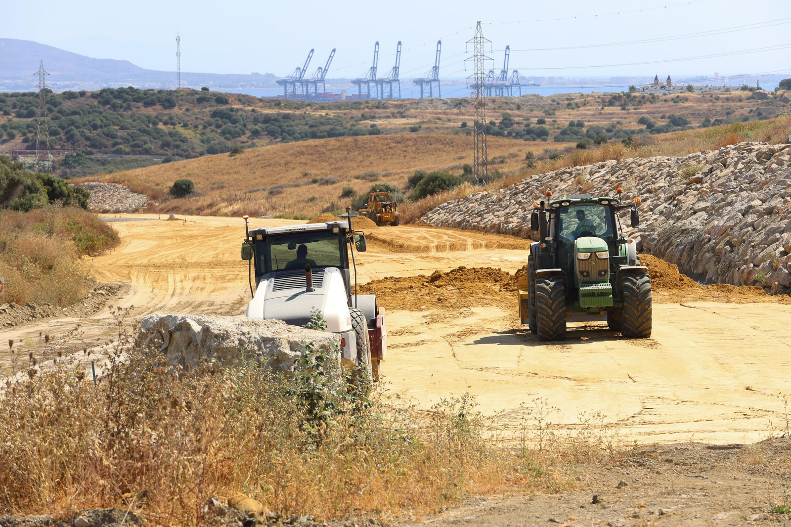 Fotos del estado de las obras del Acceso Sur a Algeciras en Los Pastores
