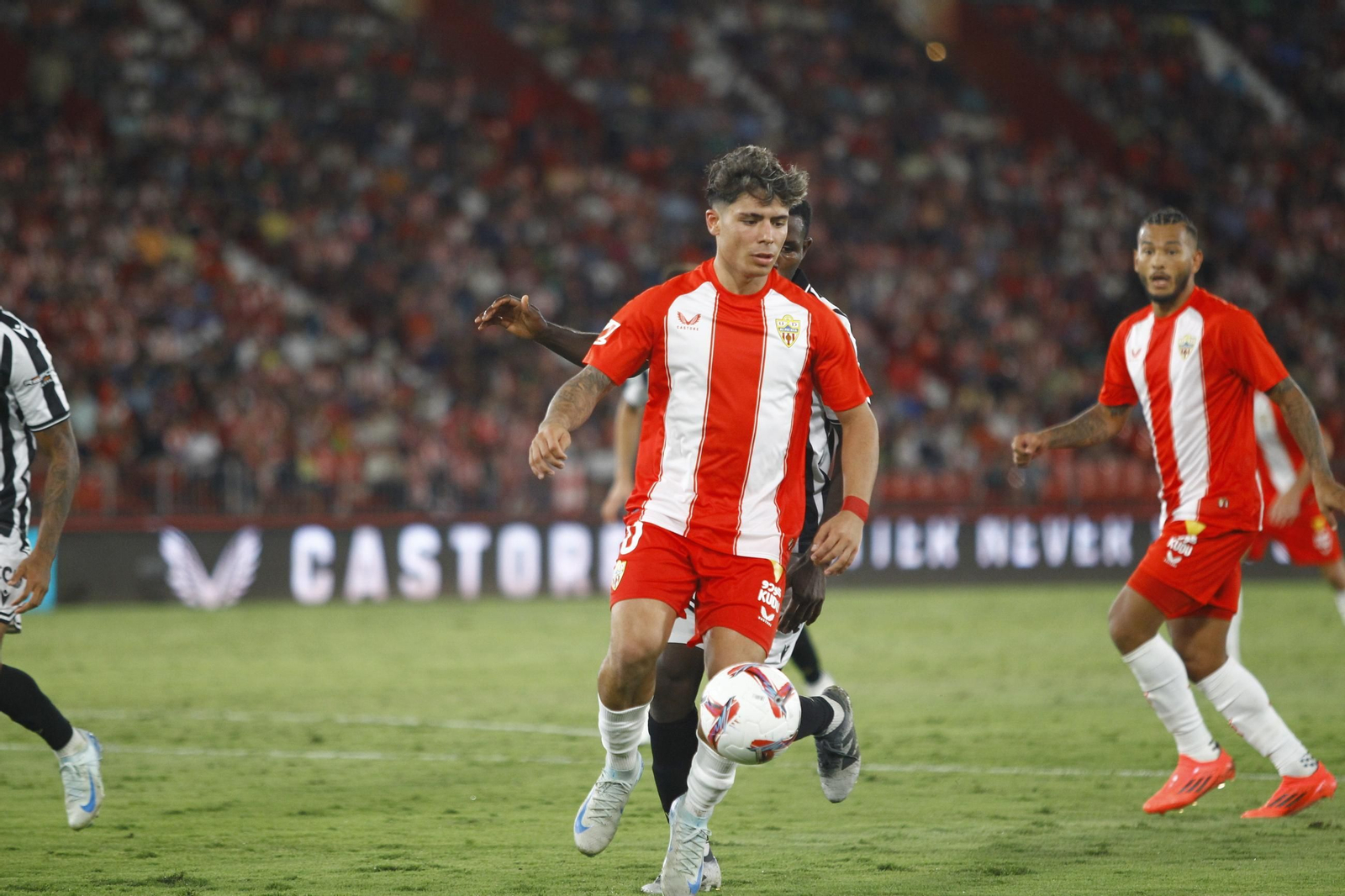 El partido U.D. Almería-C.D. Castellón en imágenes