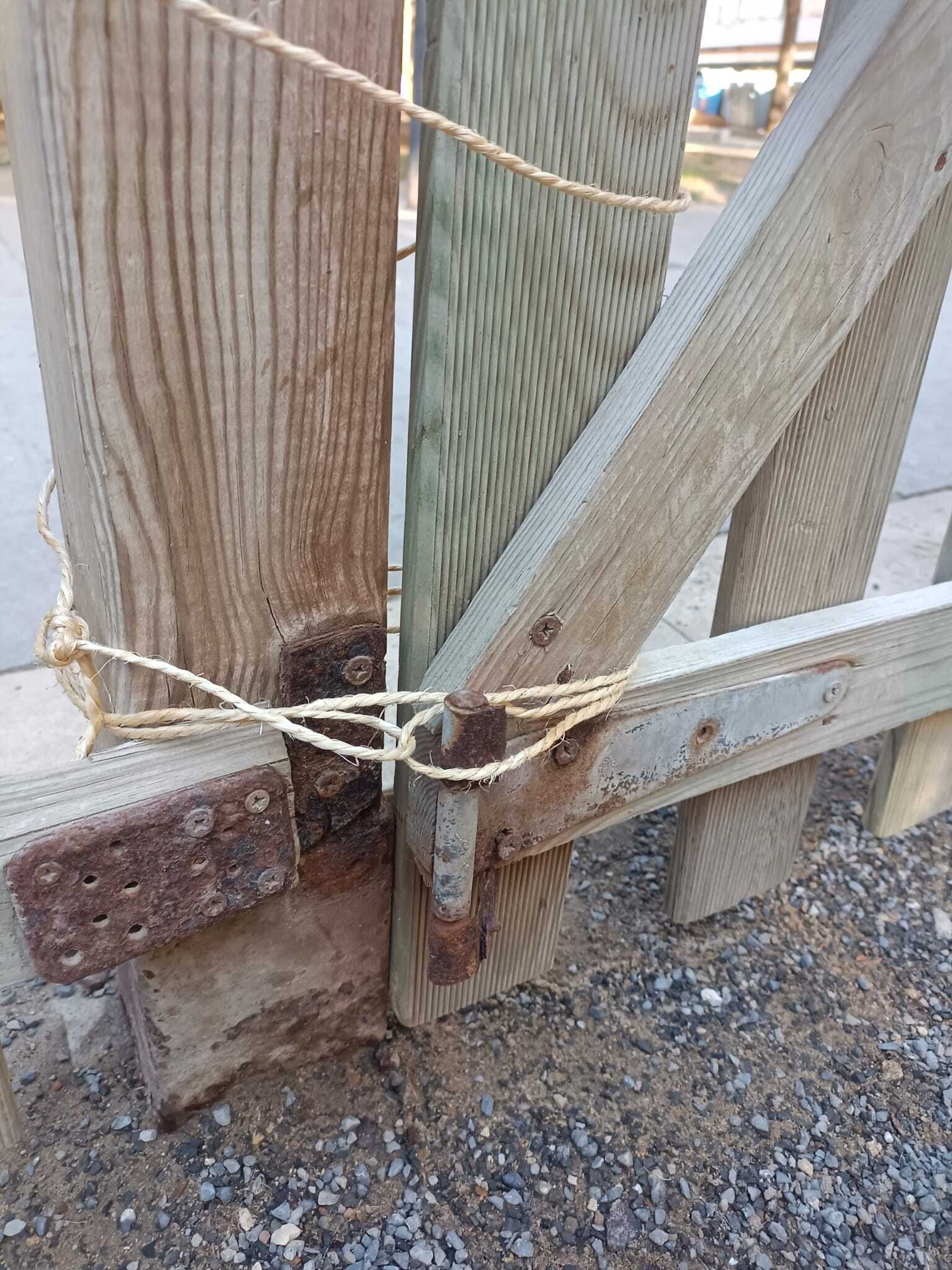 Pepe Gotera y Otilio en la plaza Asdrúbal