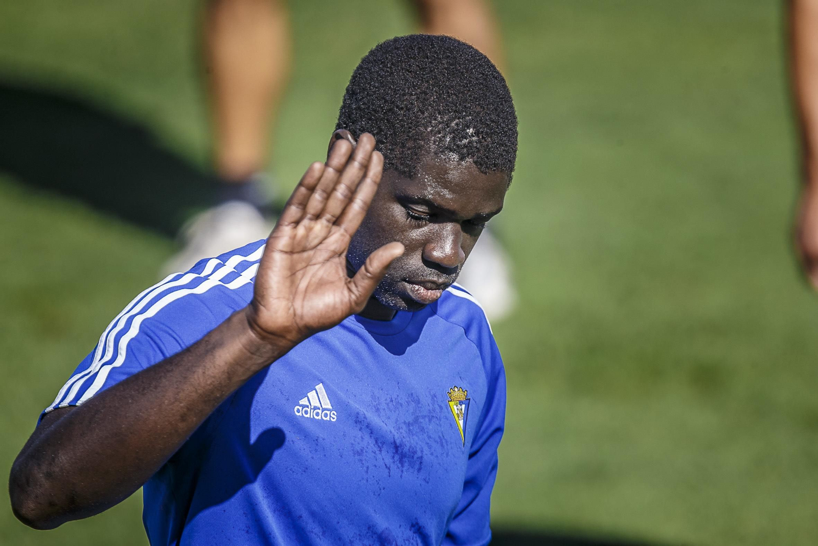 Sankaré, en un entrenamiento del Cádiz en El Rosal.