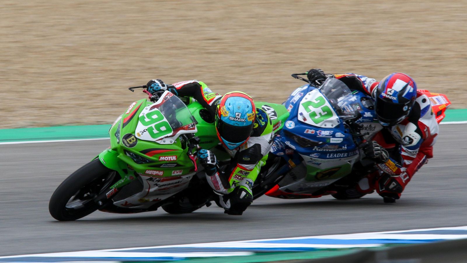 Huertas y Díaz han tenido algo más que palabras tras la carrera.