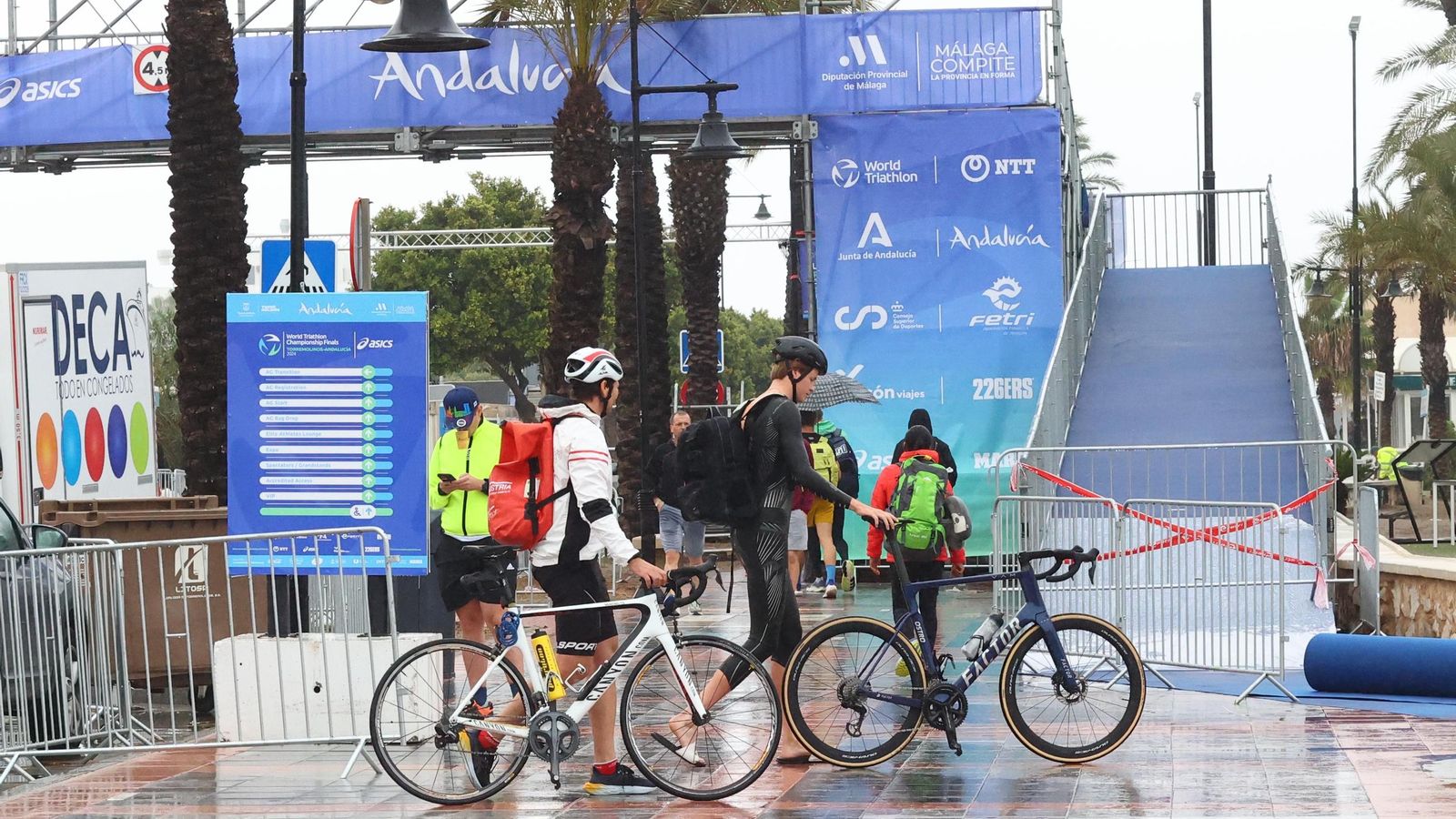 Las fotos de la final del Campeonato del Mundo de Triatlón Torremolinos-Andalucía 2024