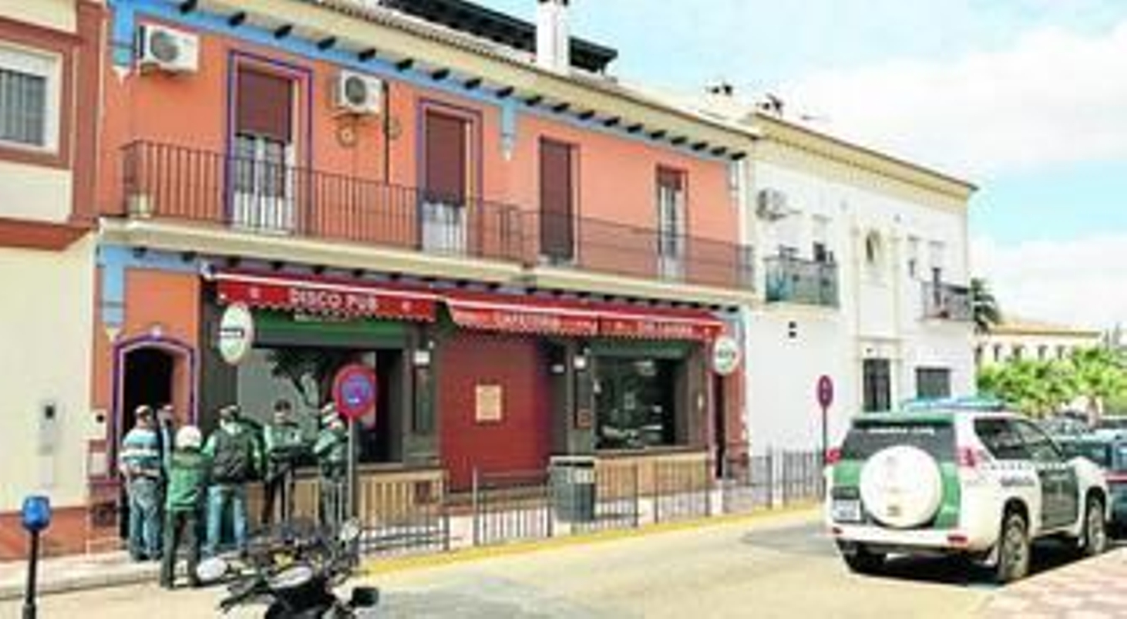 Vivienda donde se produjo el crimen de Almonte, en avenida de los Reyes, en 2013.