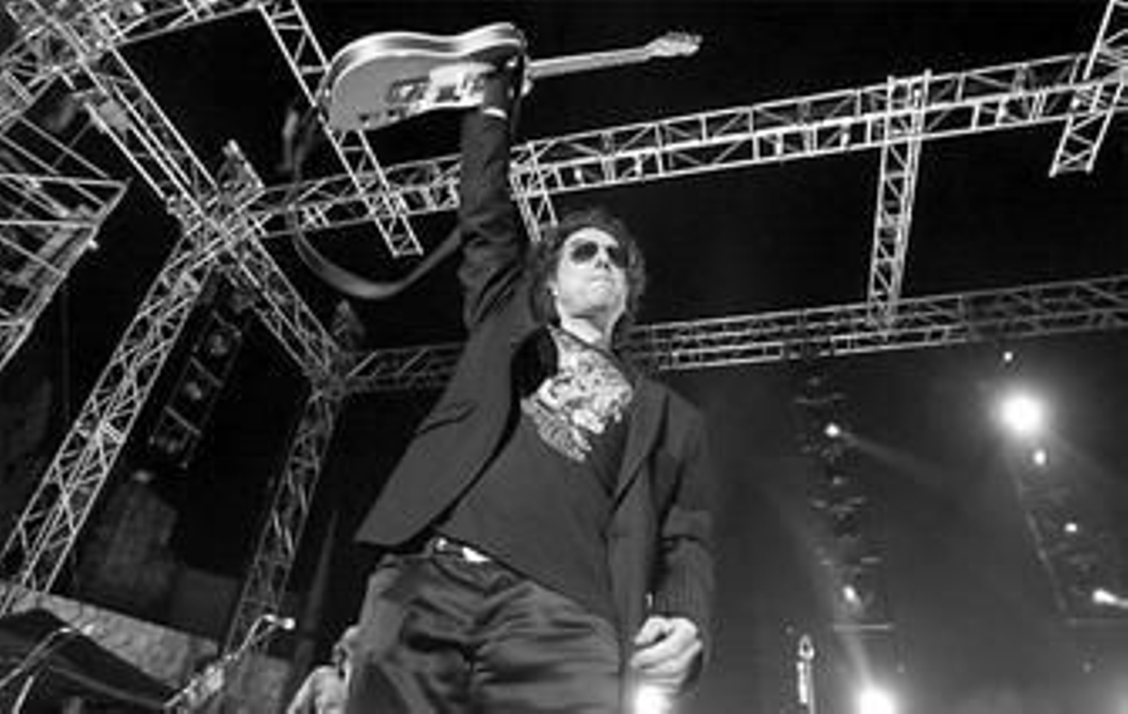 El intérprete Andrés Calamaro, durante una actuación.