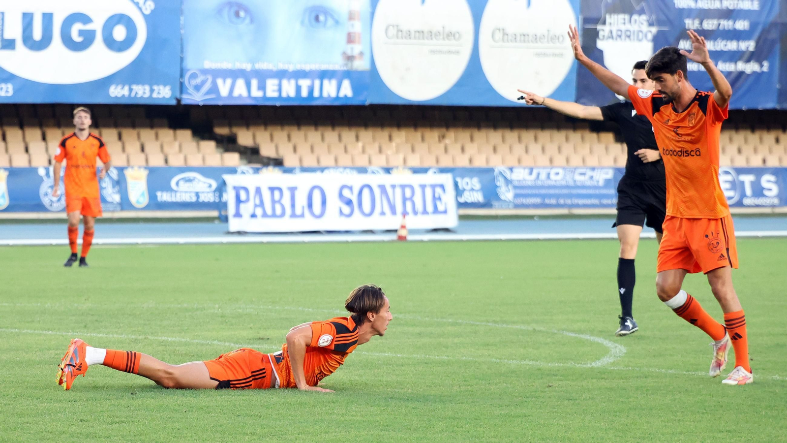 Las mejores imágenes del Xerez CD contra el Real Madrid C en el IX Trofeo Rafa Verdú