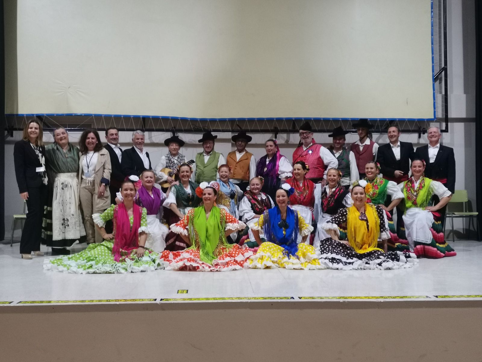 Fandanguillos, soleares y parrales animan a los reos de ‘El Acebuche’