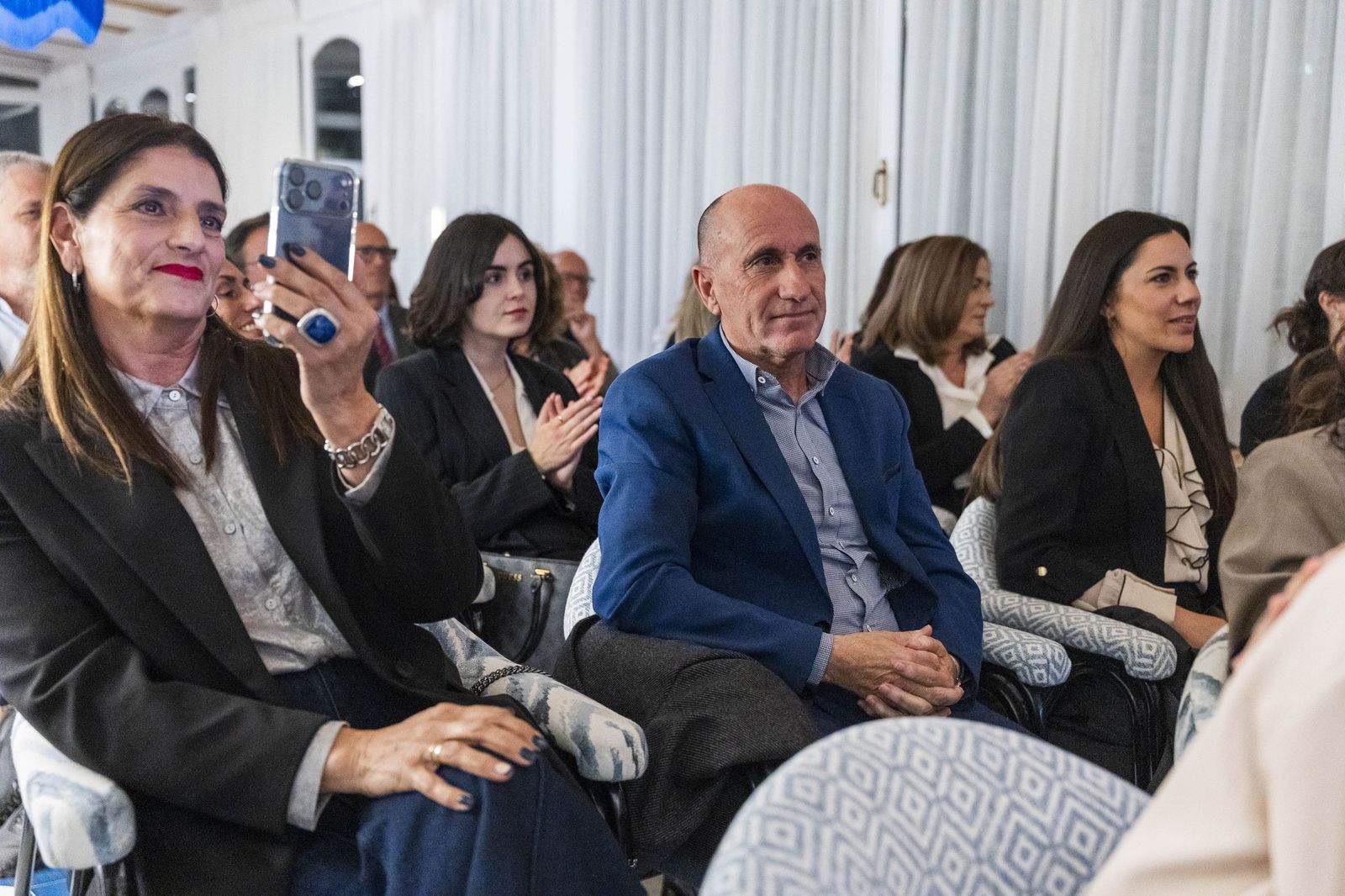 La presentación de 'Mojácar Sostenible' y la entrega del Indalo de Oro a Ricardo Escudero, en imágenes