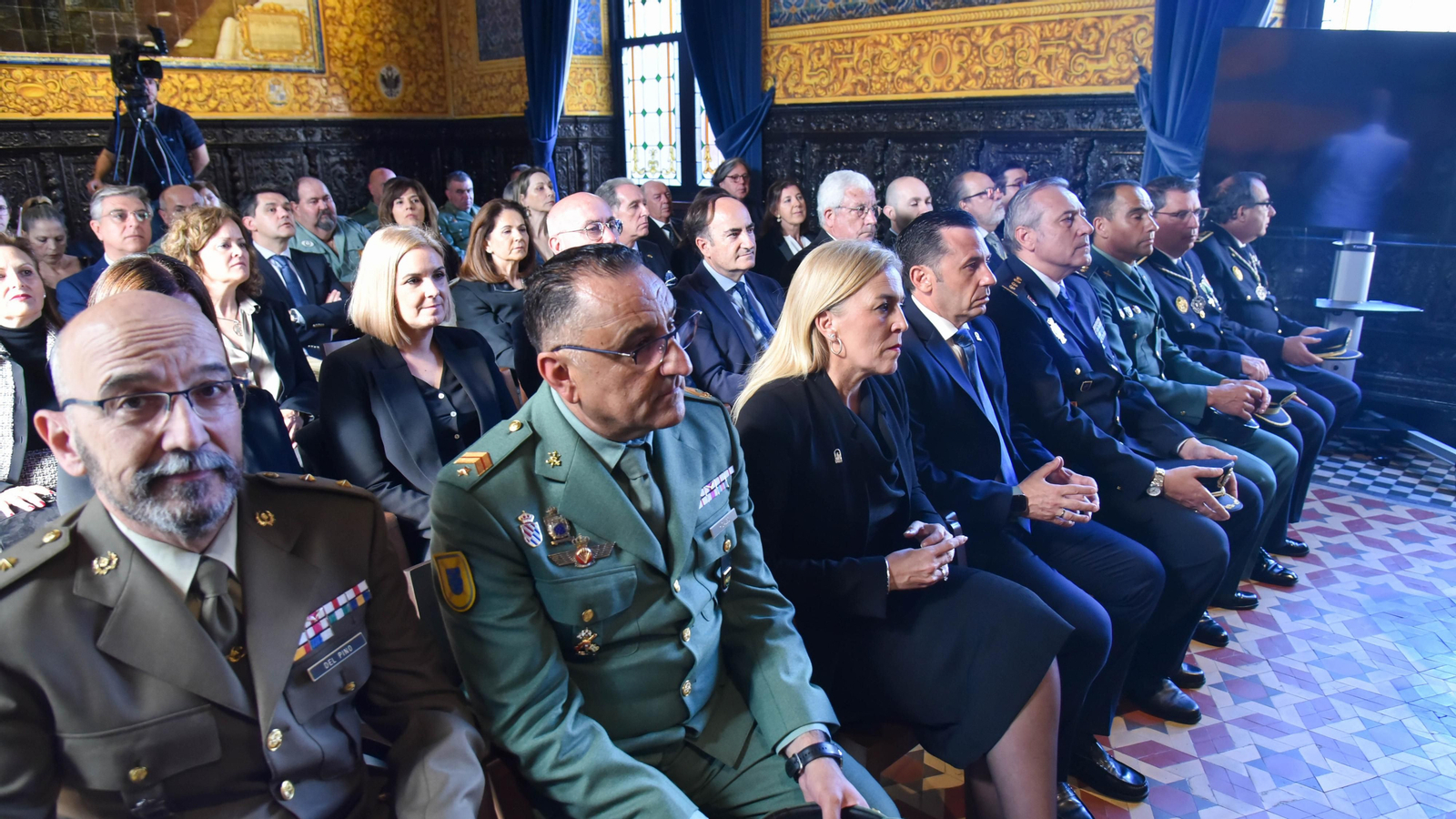 Fotos del Lunes Santo en Algeciras: Desfile de La Legión