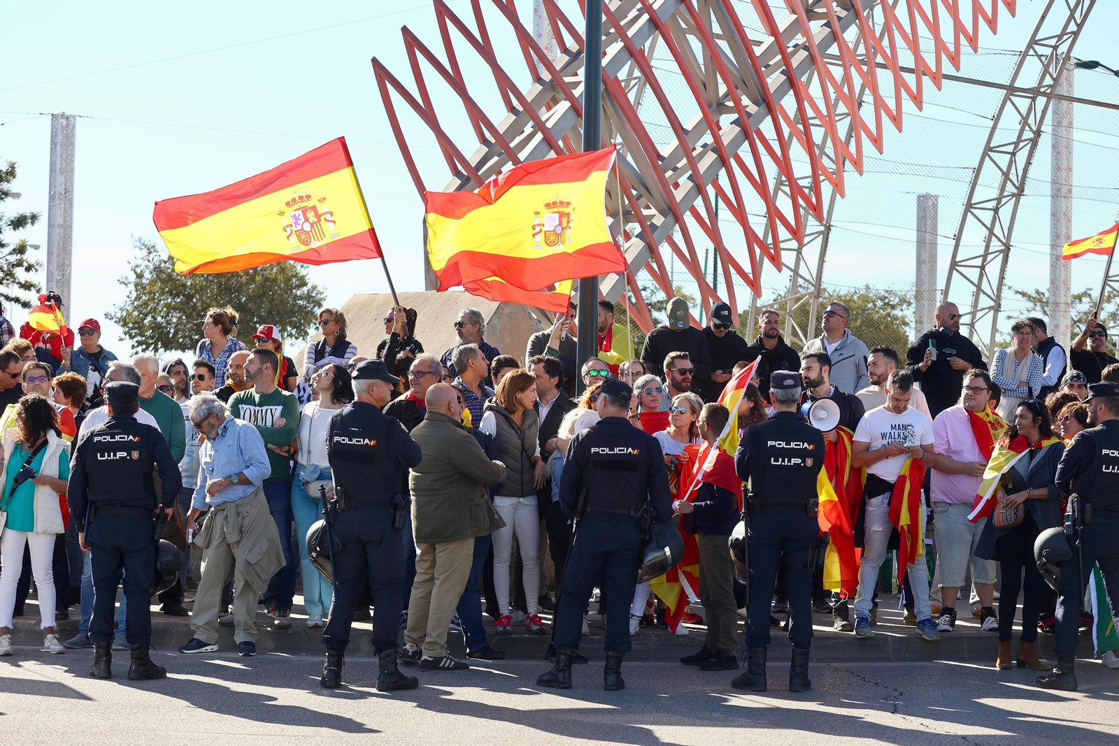 La protesta contra la amnistía en Málaga, en fotos