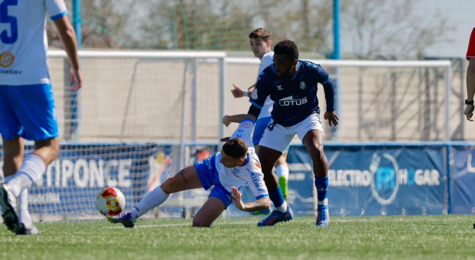 Las fotos del Castilleja-Balona de Tercera Federación (1-1)
