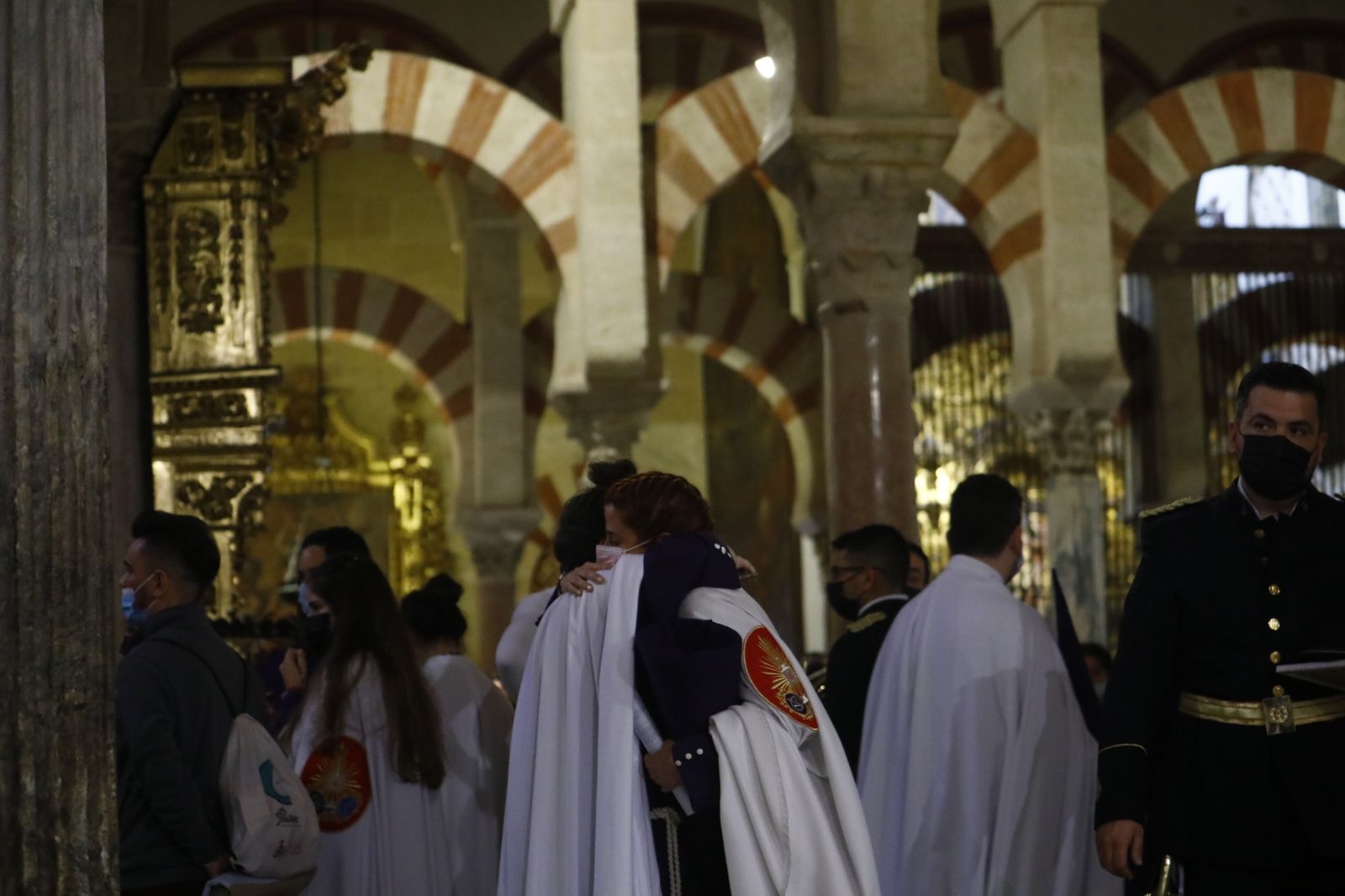 La hermandad de La Agonía de Córdoba suspende su procesión del Martes Santo, en imágenes