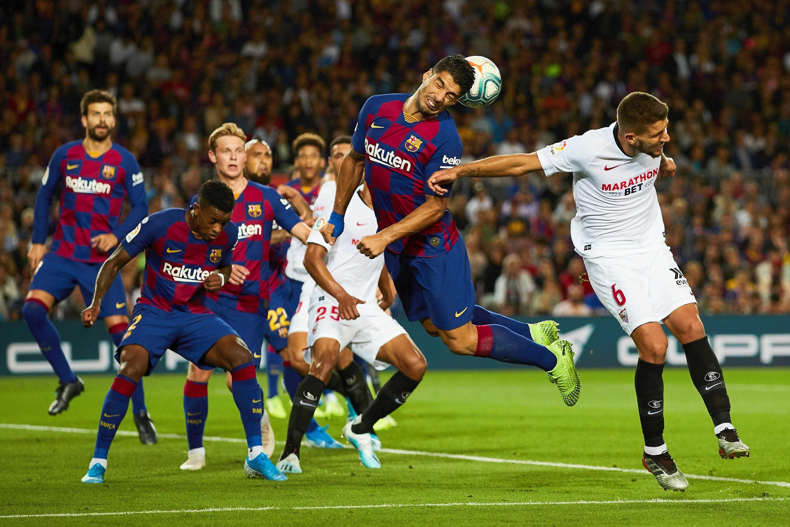 Las imágenes del Barcelona-Sevilla Las imágenes del Barcelona-Sevilla