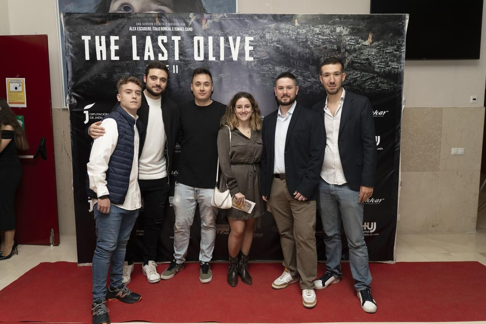 Imágenes de una noche para el recuerdo: así fue la premier de The Last Olive