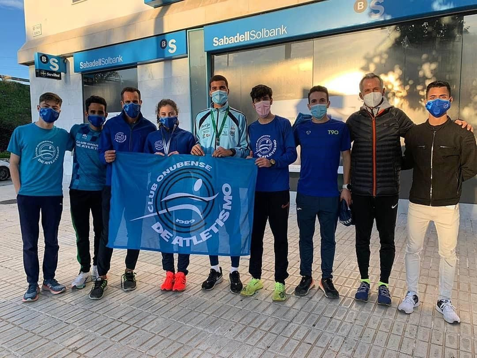 Representantes del Club Onubense de Atletismo en el Andaluz de Mijas.