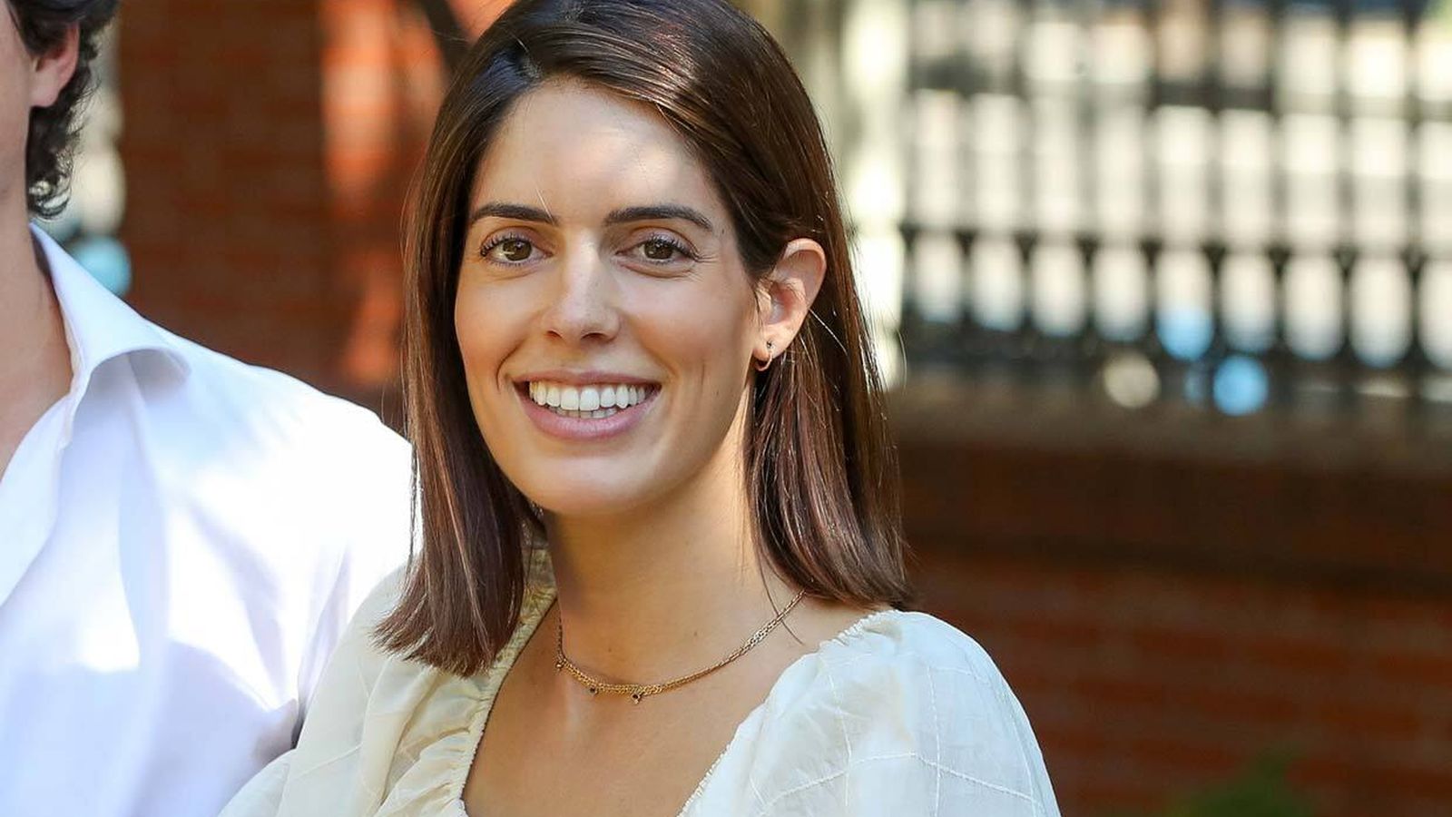 Primer plano de Sofía Palazuelo, el pasado 9 de septiembre, al salir del hospital con su hija recién nacida.