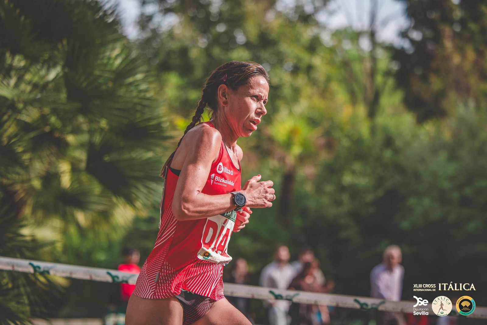 Búscate en las fotos del Cross de Itálica 2025 | 11