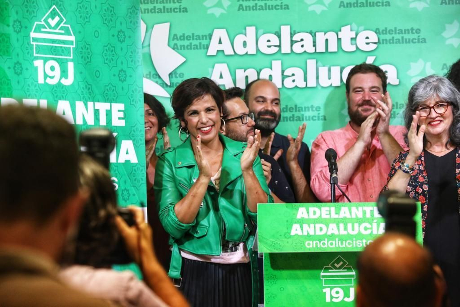 Teresa Rodríguez en la sede de Adelante Andalucía