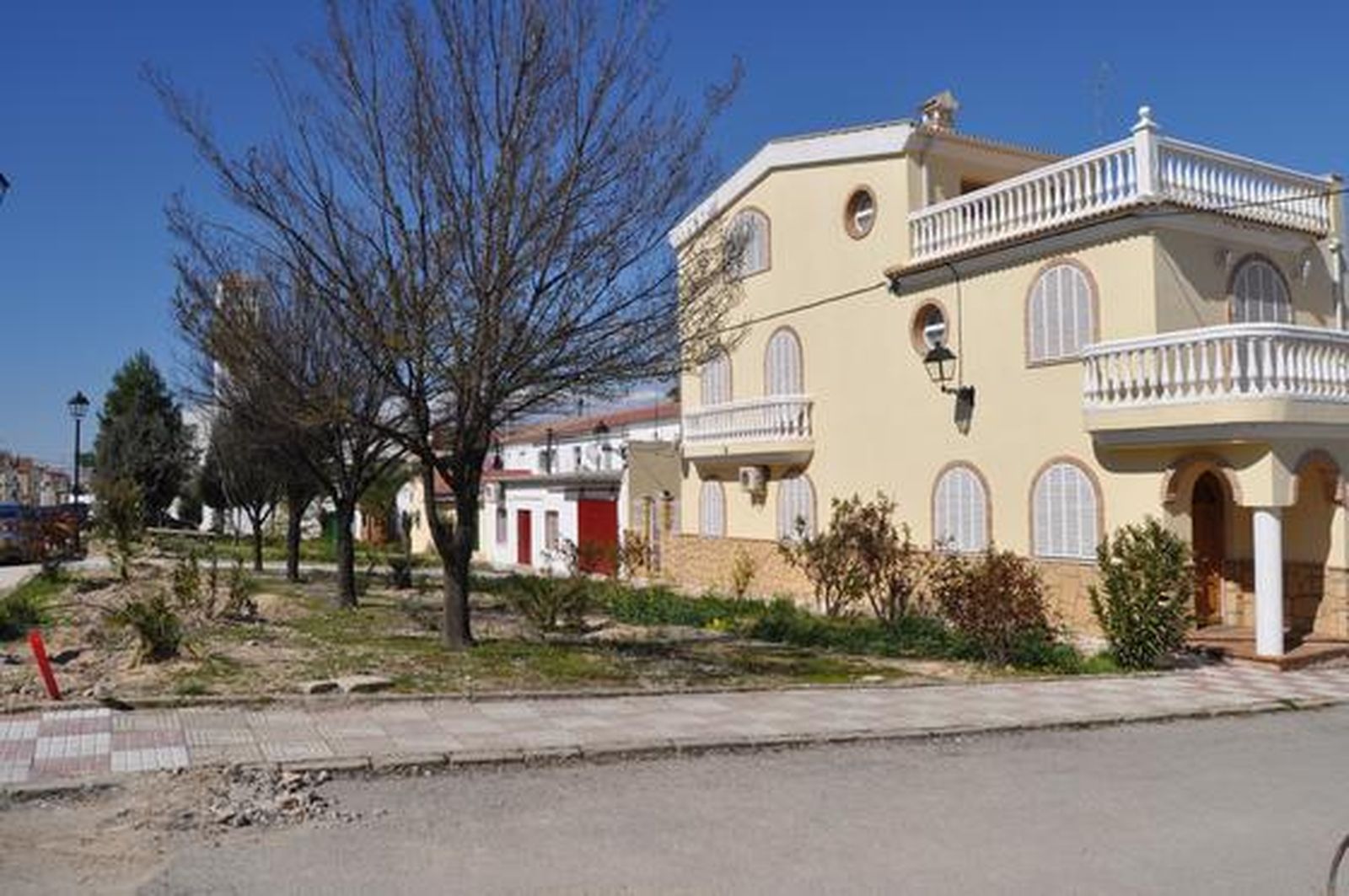 Vivienda nueva en Vados de Torralba, donde se ha perdido el diseño arquitectónico original.