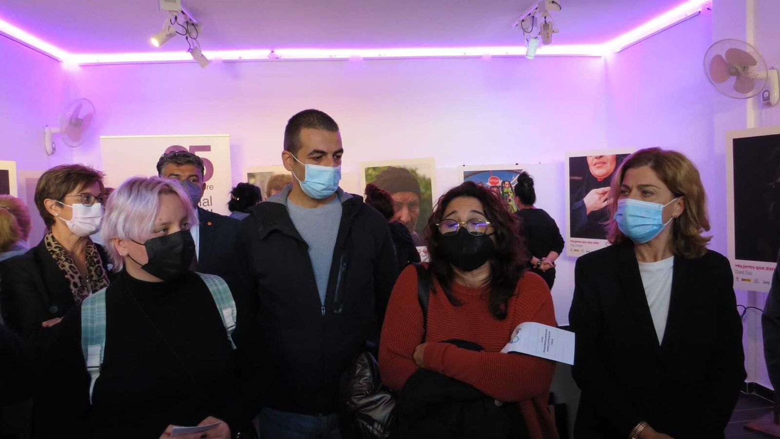 Imágenes contra la violencia de género entre los muros de la prisión de Almería