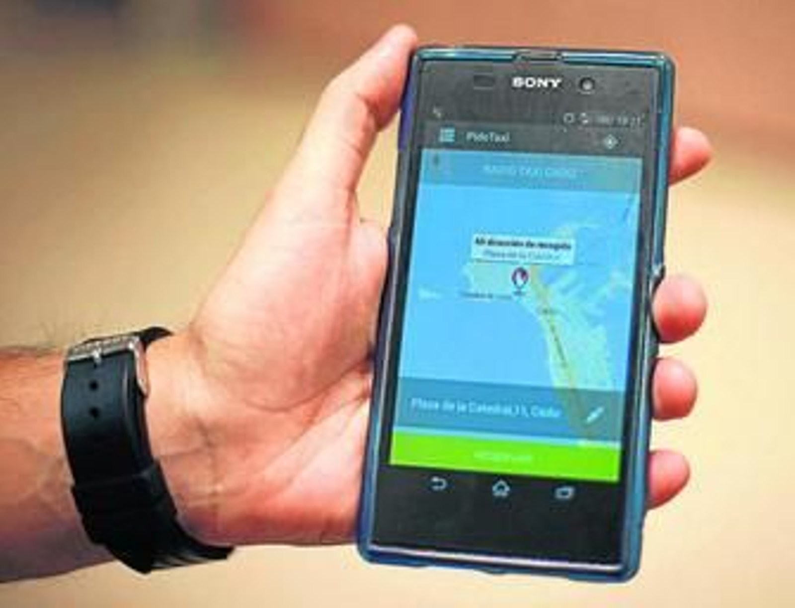 La app PideTaxi permite a los usuarios solicitar un taxi desde su smartphone.