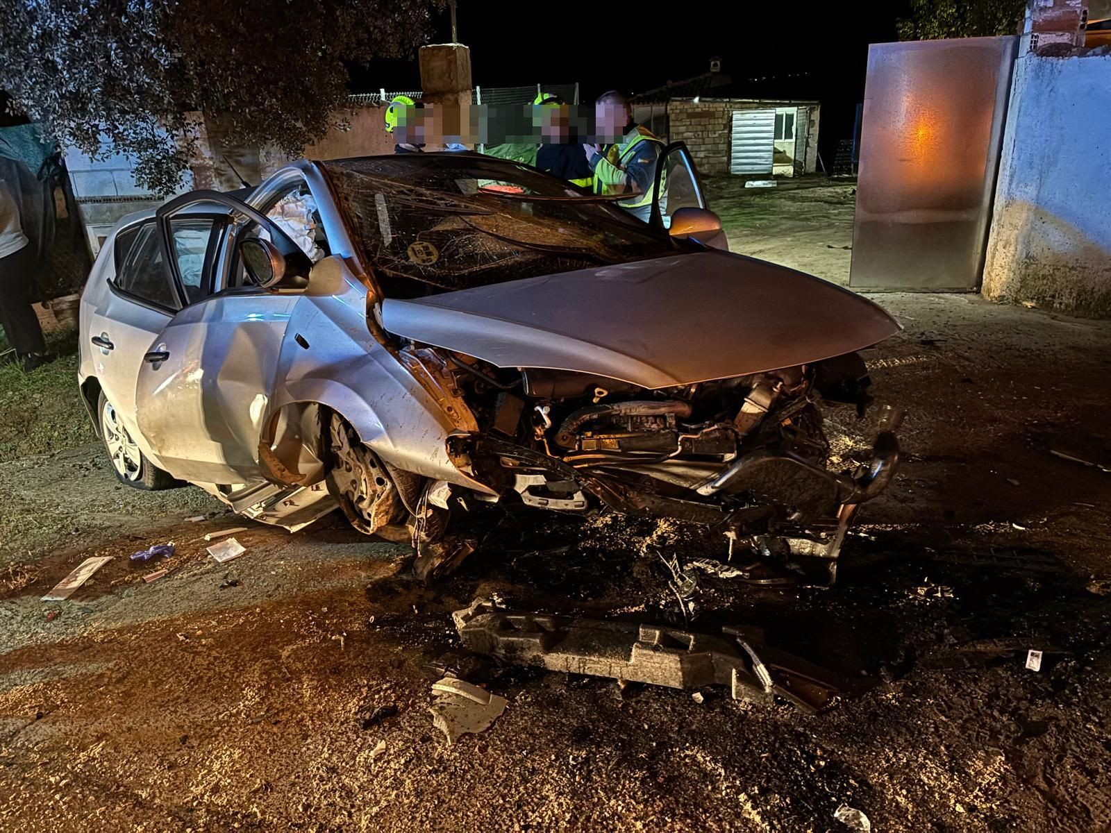 Estado en que quedó el vehículo tras el accidente de tráfico a la altura de Setenil.