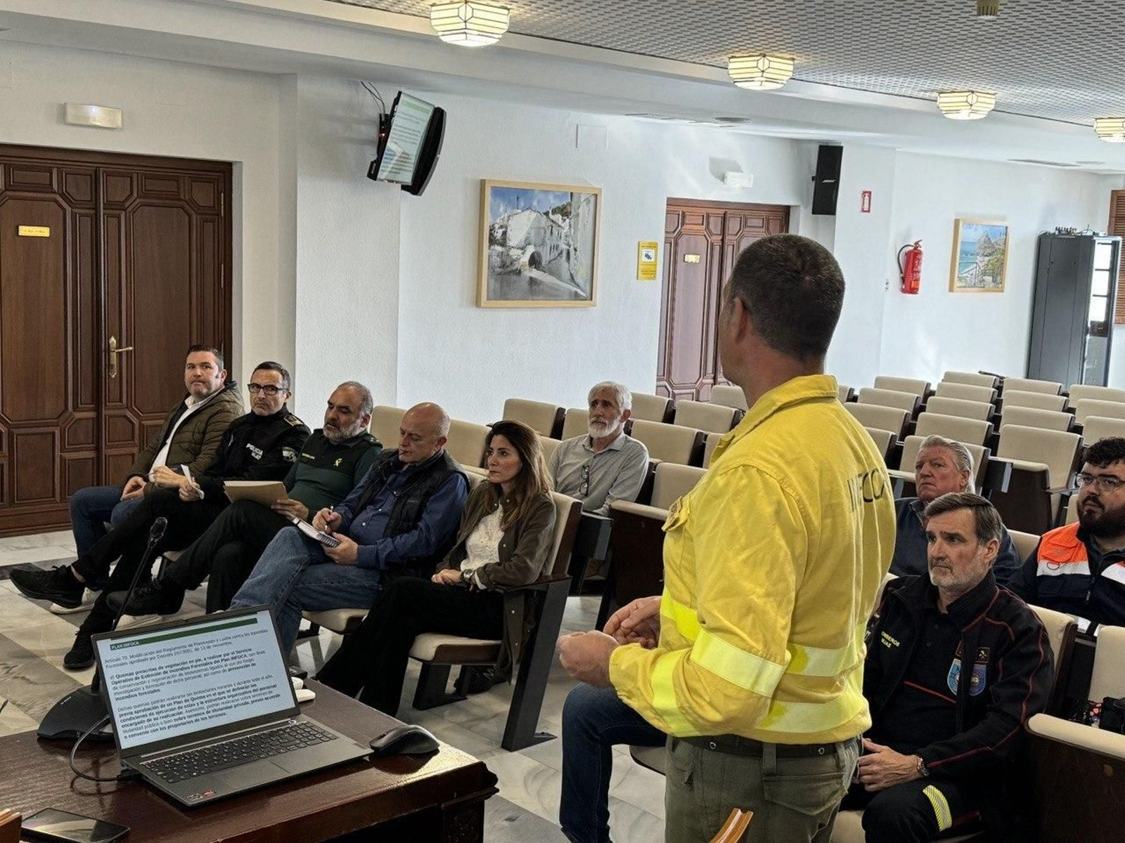 La reunión mantenida entre el Ayuntamiento y el Plan INFOCA.