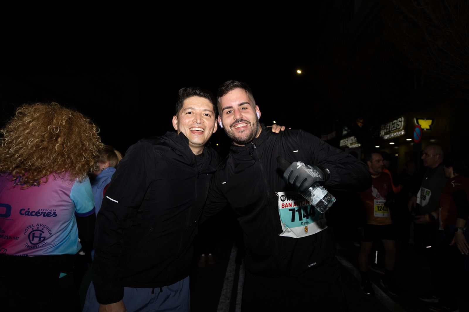 En imágenes: búscate en tu llegada a meta de la Carrera de San Antón 2026 (III)