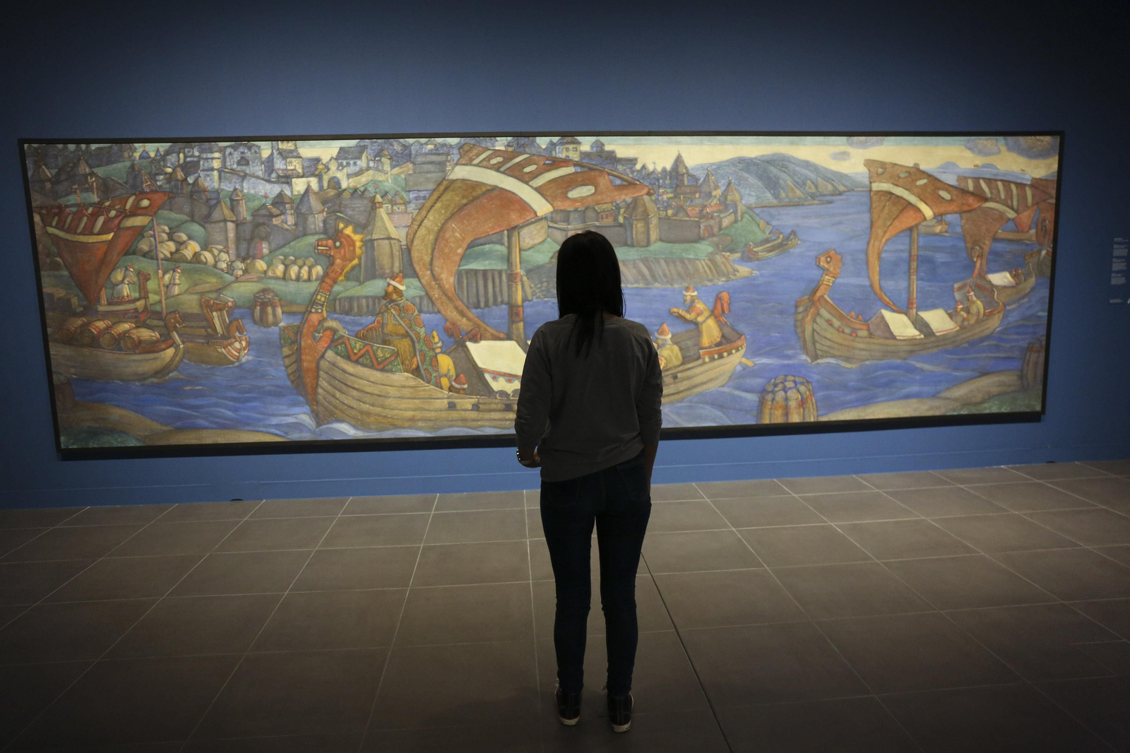 Las exposiciones 'En busca de Shambhala' y 'Poesía y Vida', dedicadas respectivamente a Nikolái Roerich y Anna Ajmátova