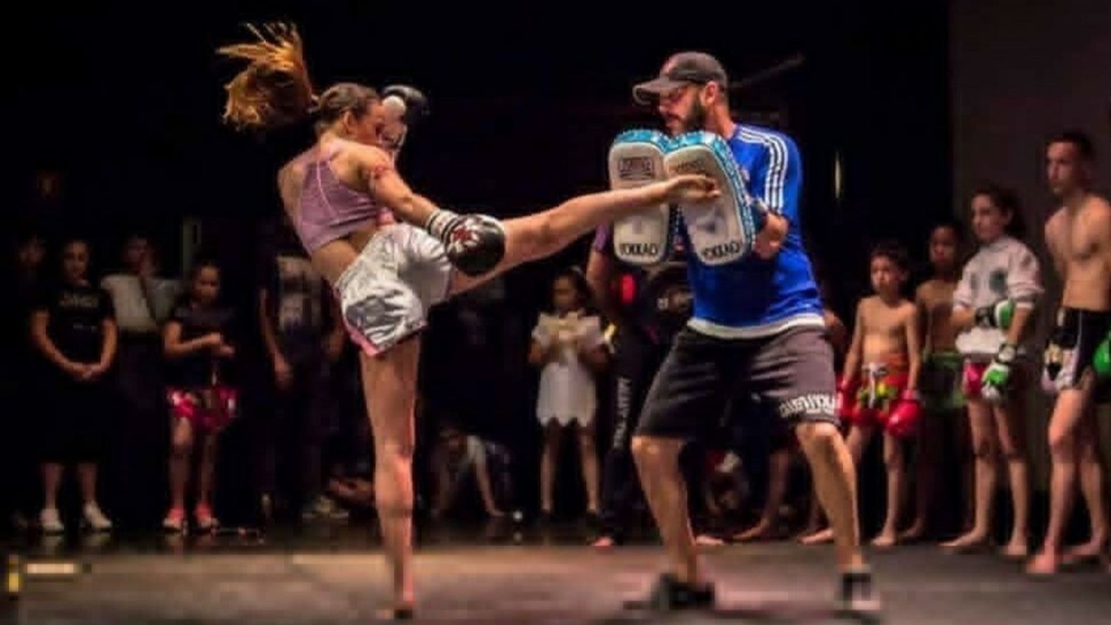 Exhibición de artes marciales en Coria del Río.