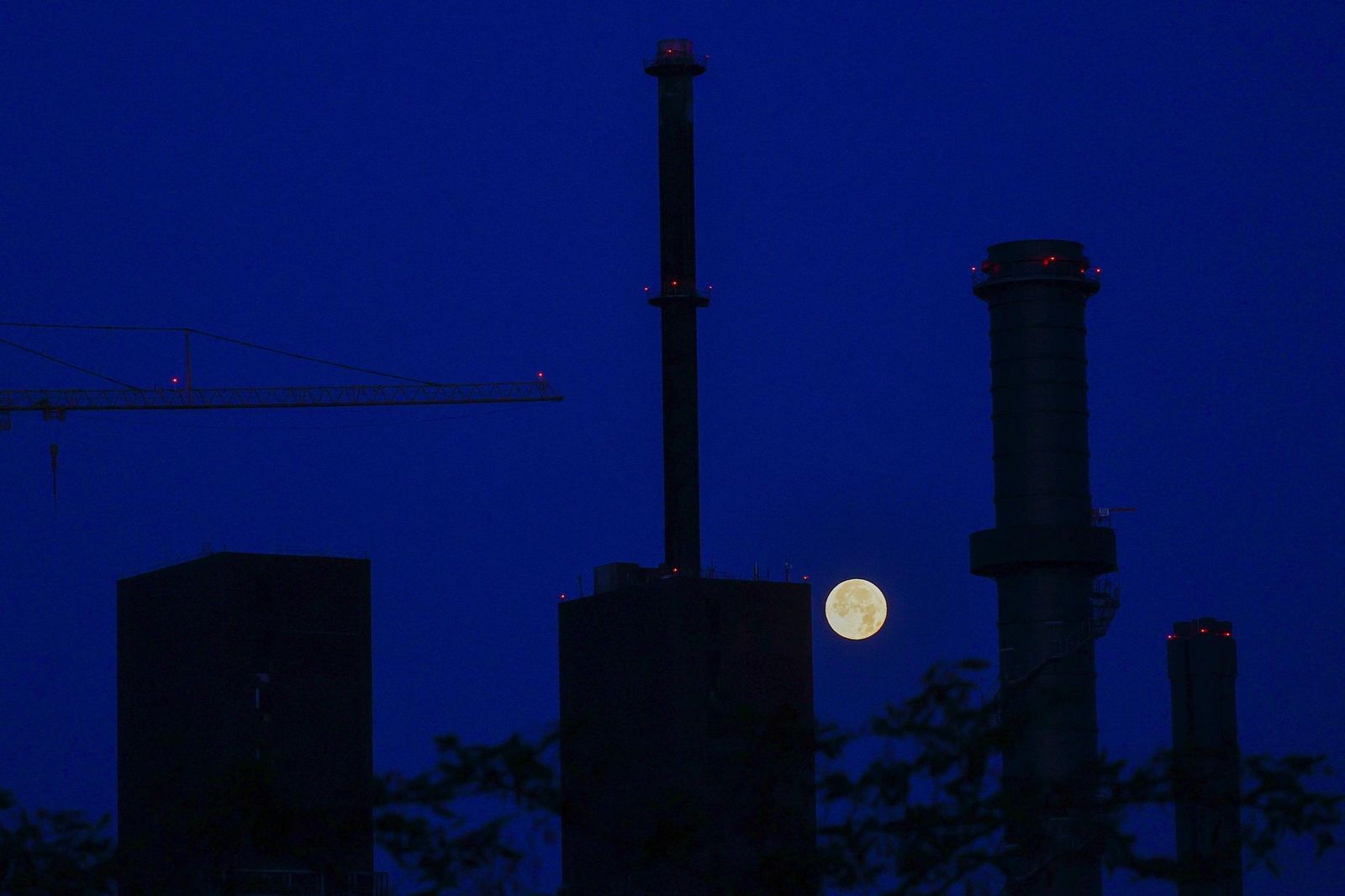 La Superluna azul captada en diferentes partes del planeta: un disfrute visual de la Luna del Esturión