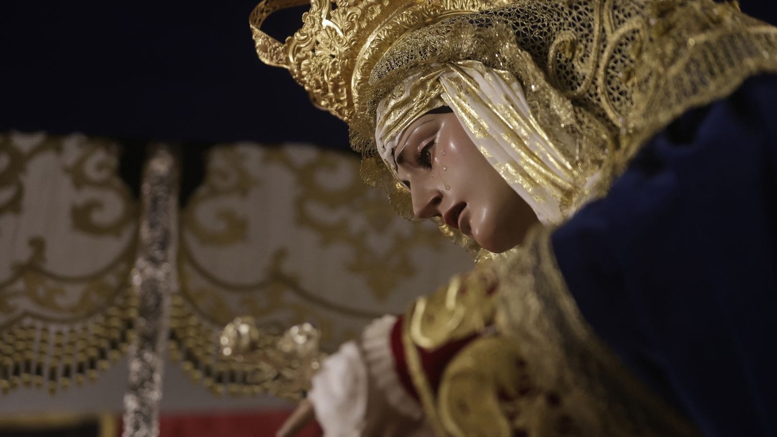 Preparativos en las iglesias de Algeciras para la Magna Mariana, en imágenes