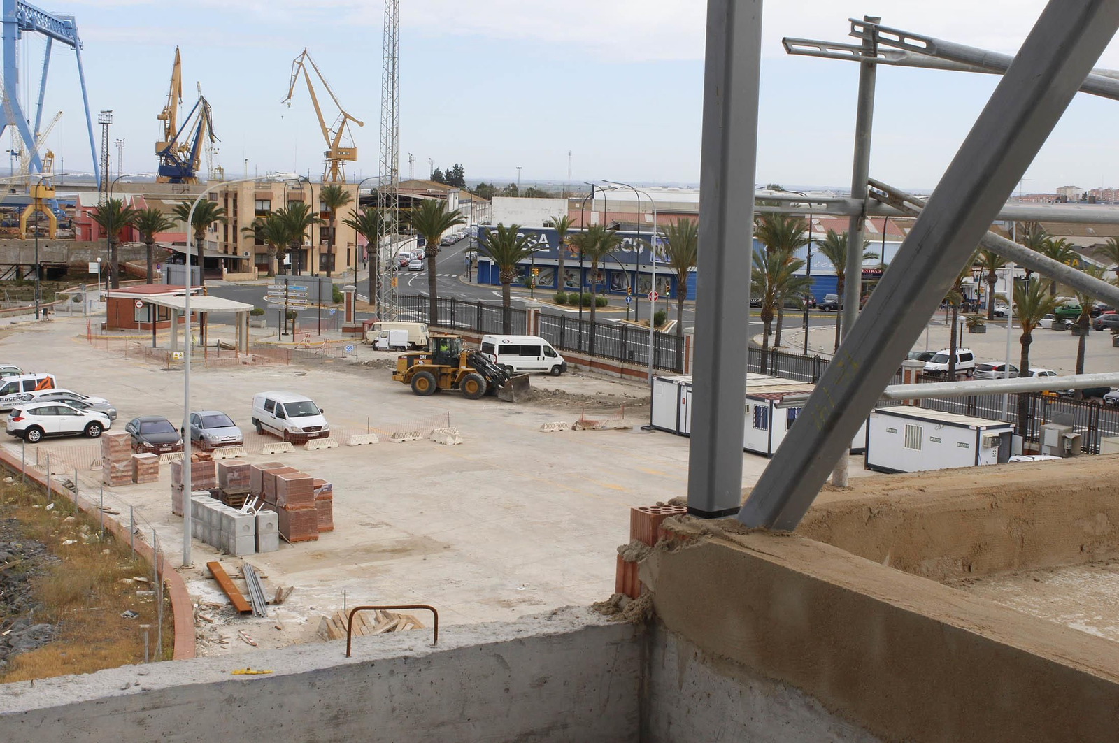 Las obras del edificio de la lonja pesquera, en imágenes