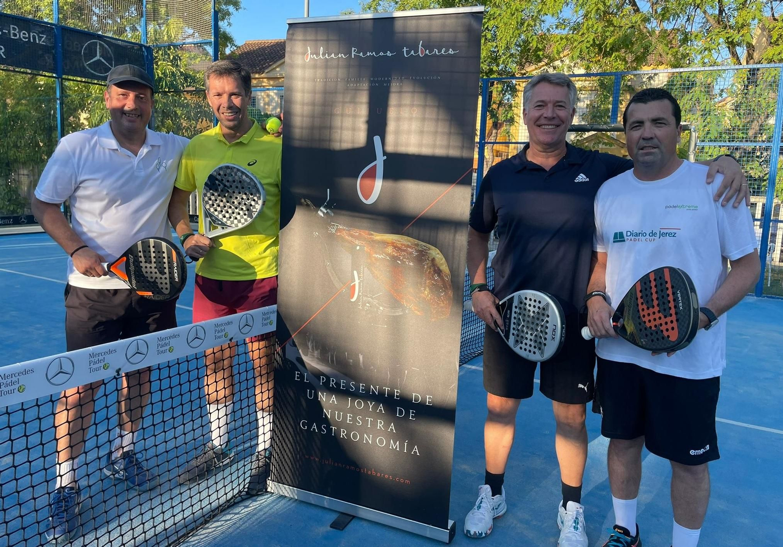 Rogelio Llamas y Jorge Bocanegra (derecha), vencieron a Óscar Bayo y Fernando Rincón.