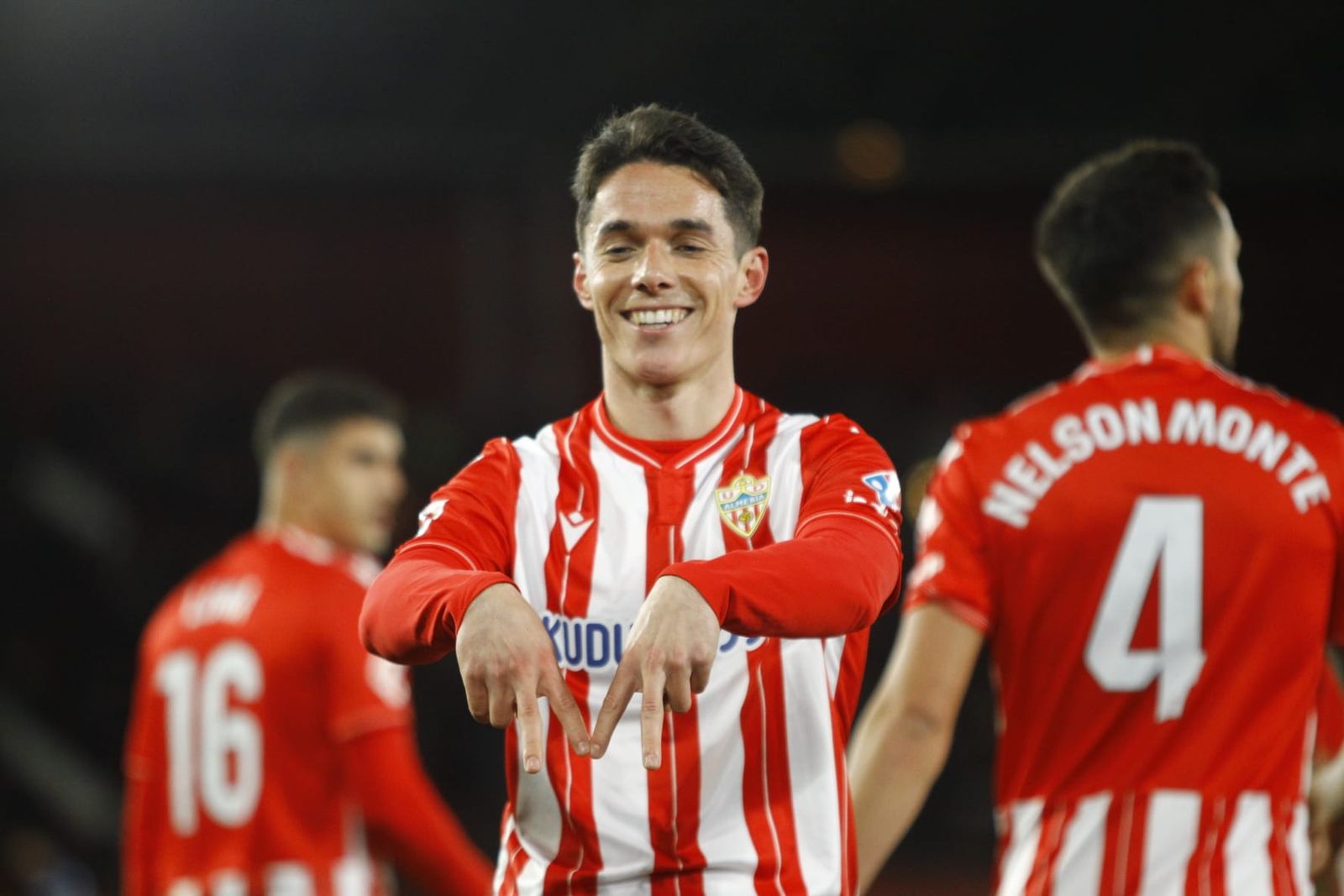 Arribas celebra su tanto ante el Andorra