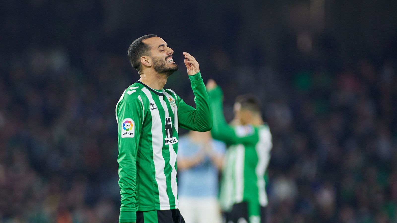 Juanmi se lamenta por una ocasión.