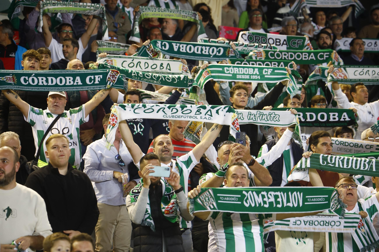 Las mejores fotos del ambiente en el Córdoba CF - Zaragoza en El Arcángel